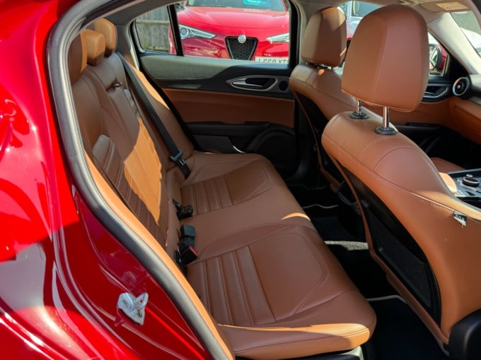 2025 Alfa Romeo Giulia