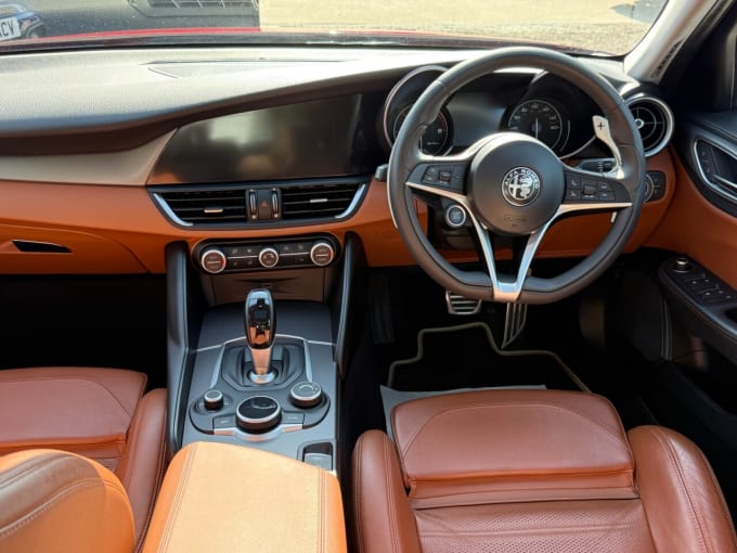 2025 Alfa Romeo Giulia