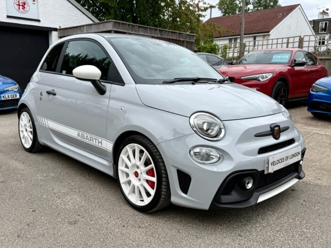 2025 Abarth 595