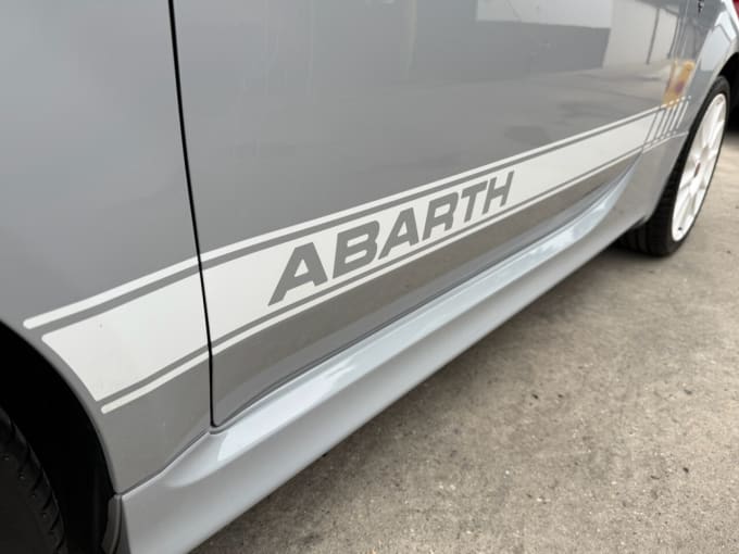 2025 Abarth 595