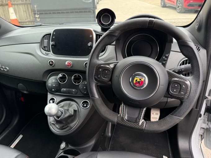 2025 Abarth 595
