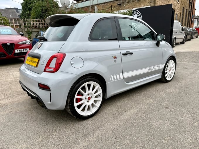 2025 Abarth 595