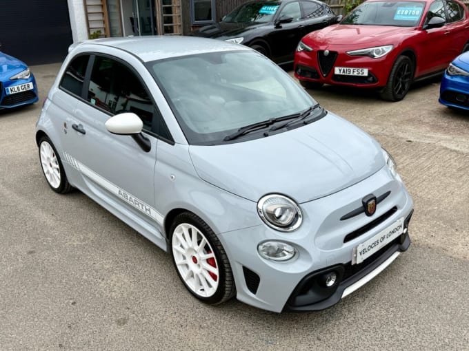 2025 Abarth 595