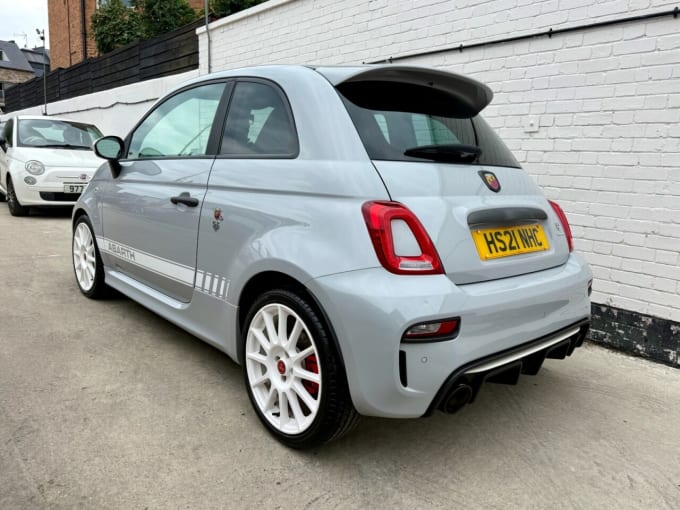 2025 Abarth 595