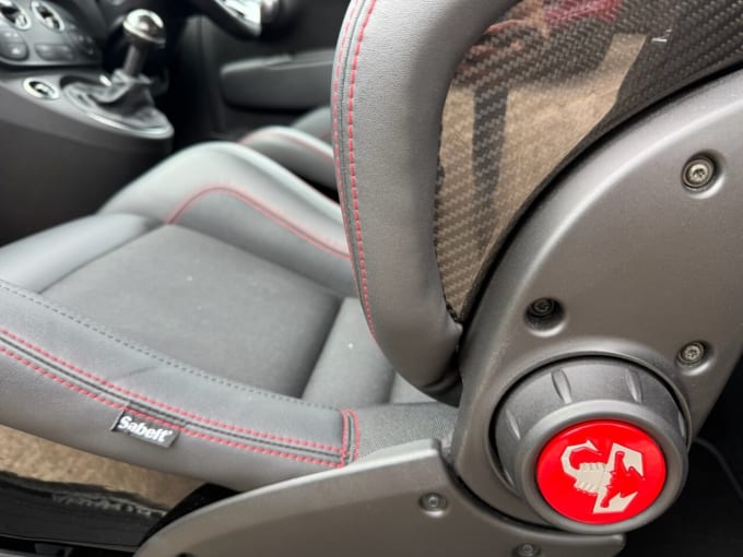 2025 Abarth 595