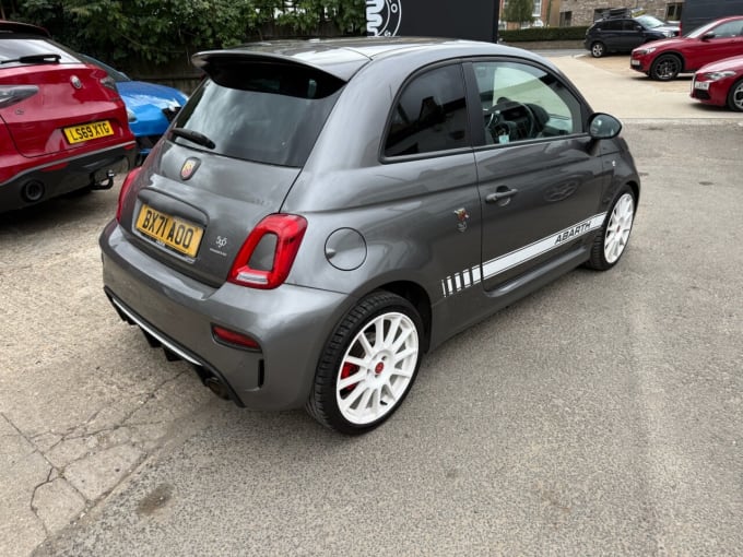 2025 Abarth 595