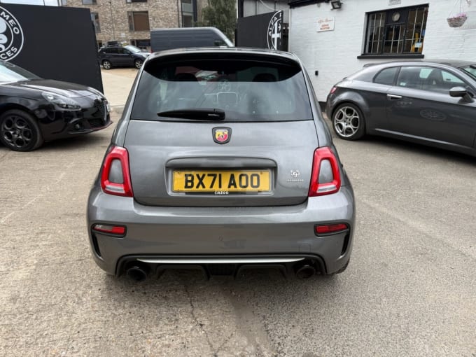 2025 Abarth 595