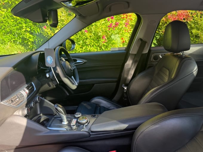 2025 Alfa Romeo Giulia