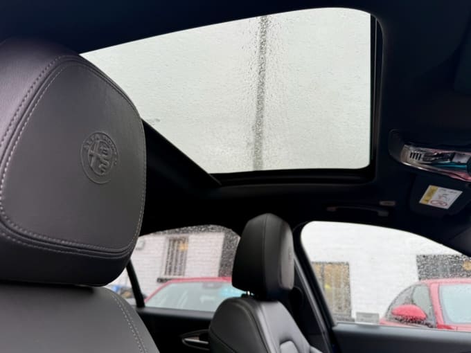 2025 Alfa Romeo Giulia