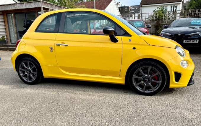 2025 Abarth 595c