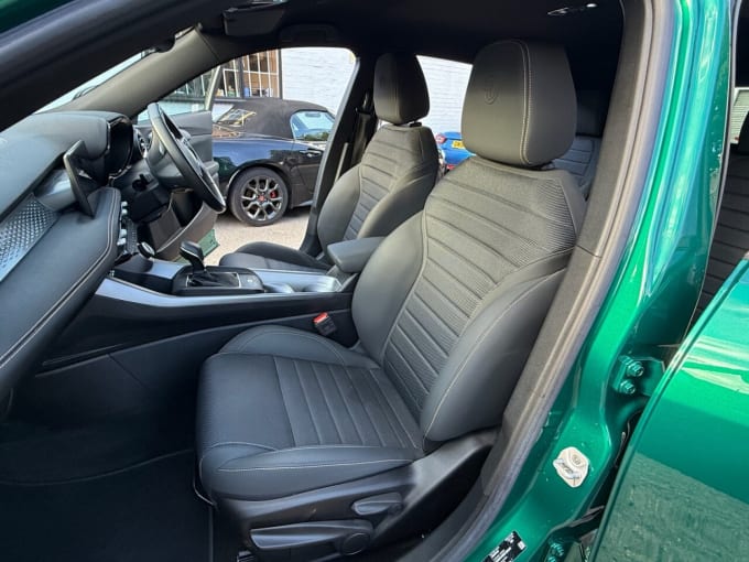 2025 Alfa Romeo Tonale