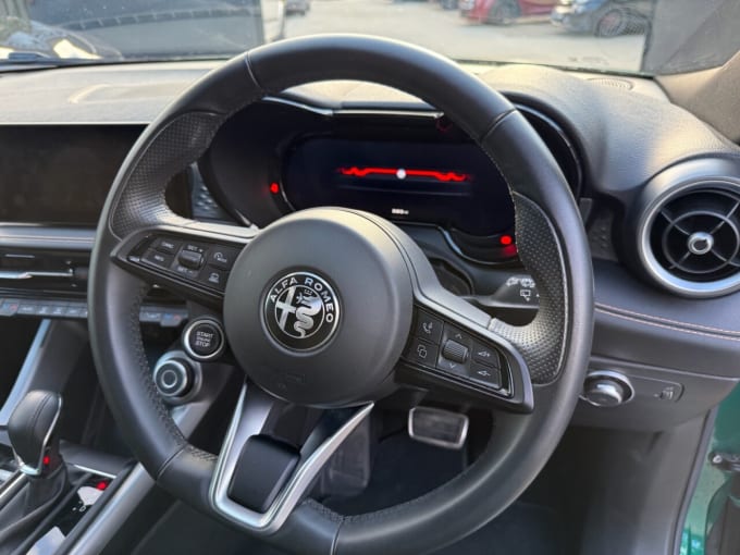 2025 Alfa Romeo Tonale