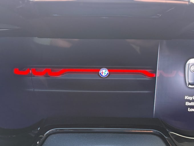 2025 Alfa Romeo Tonale