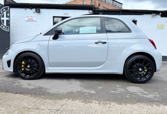2025 Abarth 595