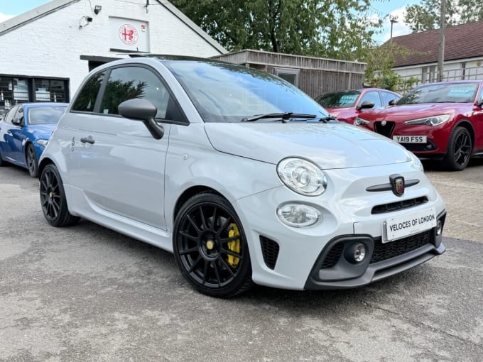 2025 Abarth 595