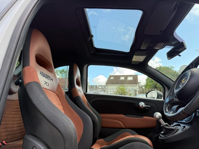 2025 Abarth 595