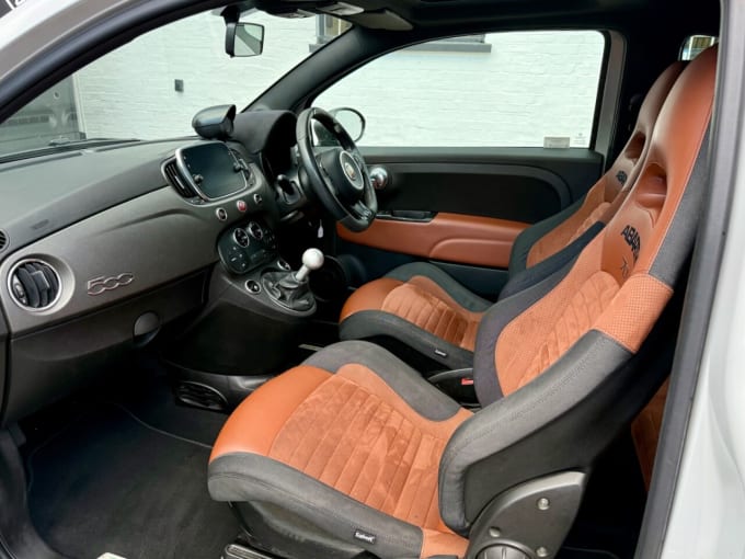 2025 Abarth 595