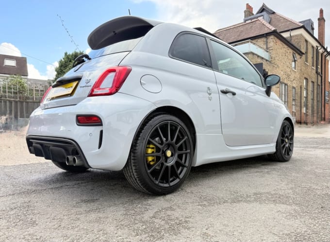 2025 Abarth 595