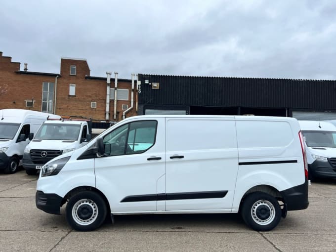 2025 Ford Transit Custom