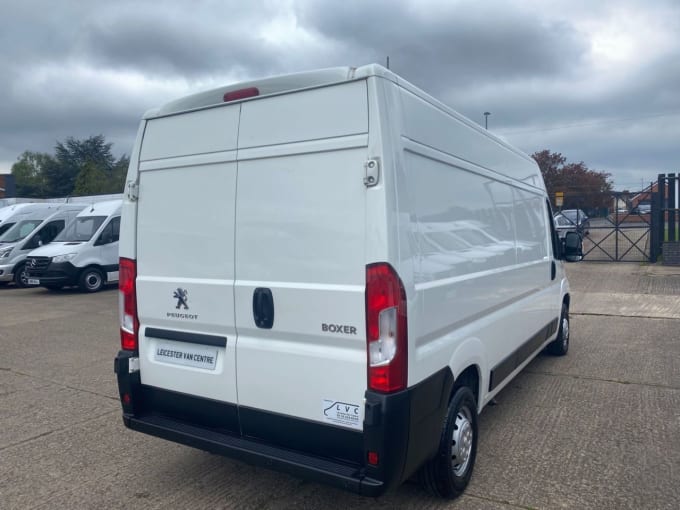 2024 Peugeot Boxer