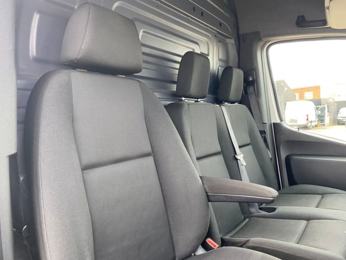 2025 Mercedes-benz Sprinter