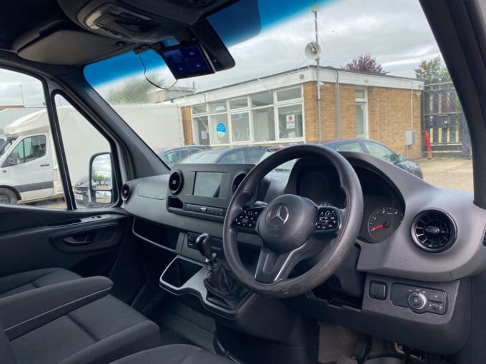 2025 Mercedes-benz Sprinter