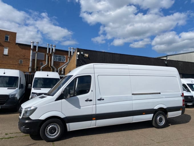 2025 Mercedes-benz Sprinter