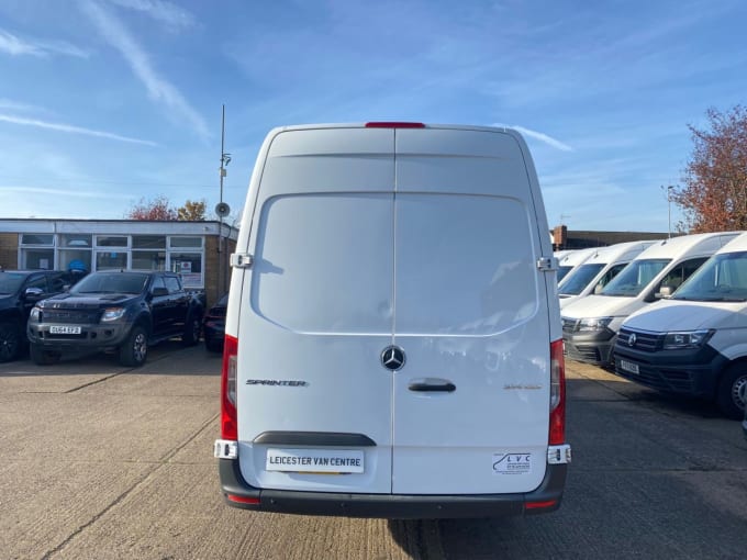 2025 Mercedes-benz Sprinter