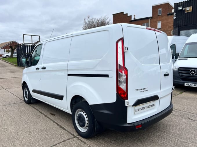 2025 Ford Transit Custom