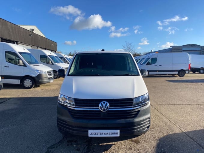 2025 Volkswagen Transporter