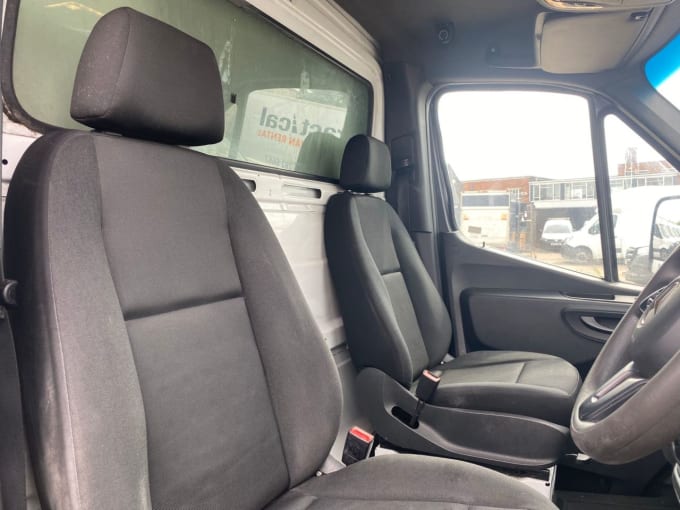 2025 Mercedes-benz Sprinter