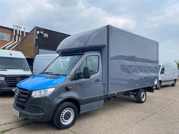 2025 Mercedes-benz Sprinter