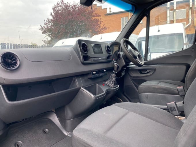 2025 Mercedes-benz Sprinter