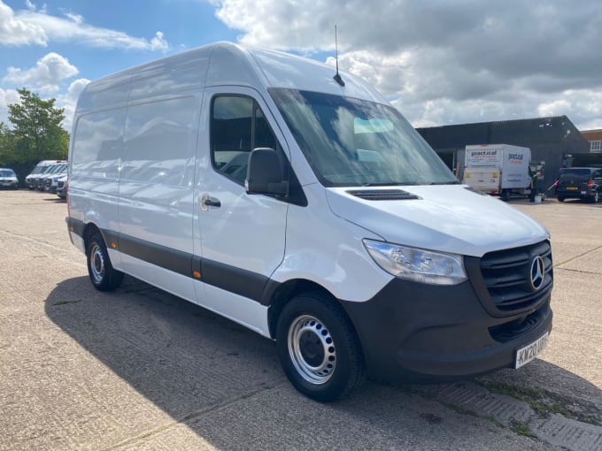2025 Mercedes-benz Sprinter