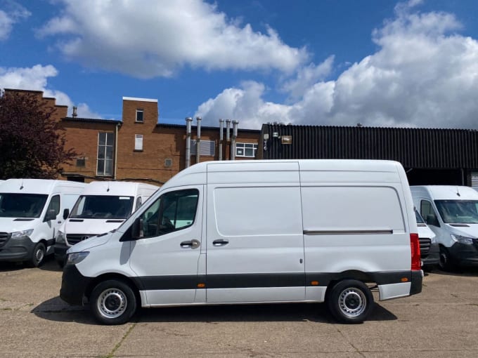 2025 Mercedes-benz Sprinter