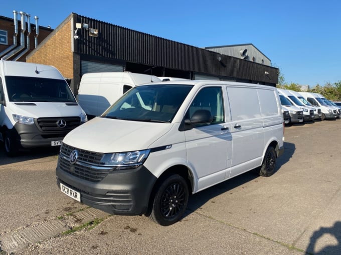 2025 Volkswagen Transporter