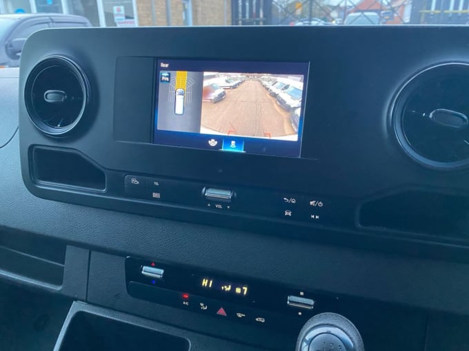 2025 Mercedes-benz Sprinter