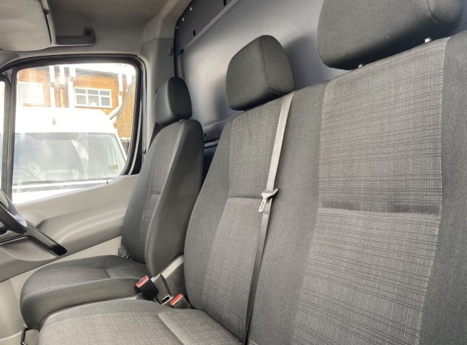 2025 Mercedes-benz Sprinter