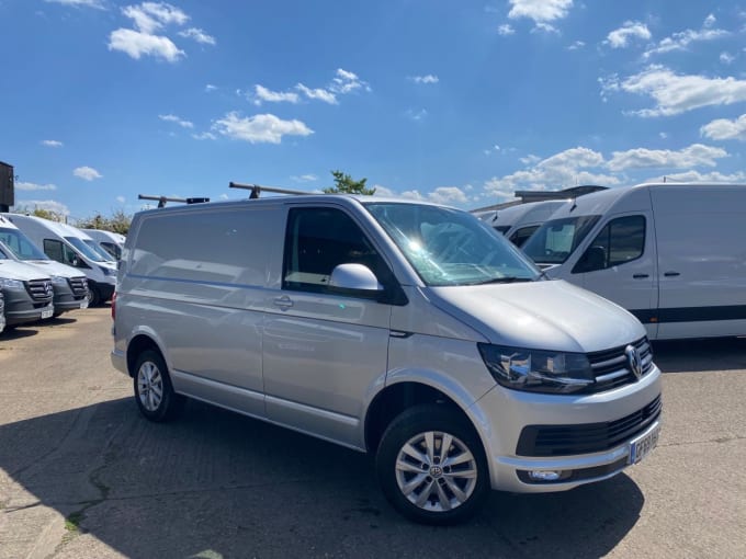 2025 Volkswagen Transporter