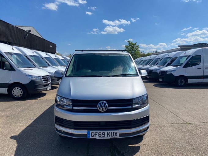 2025 Volkswagen Transporter