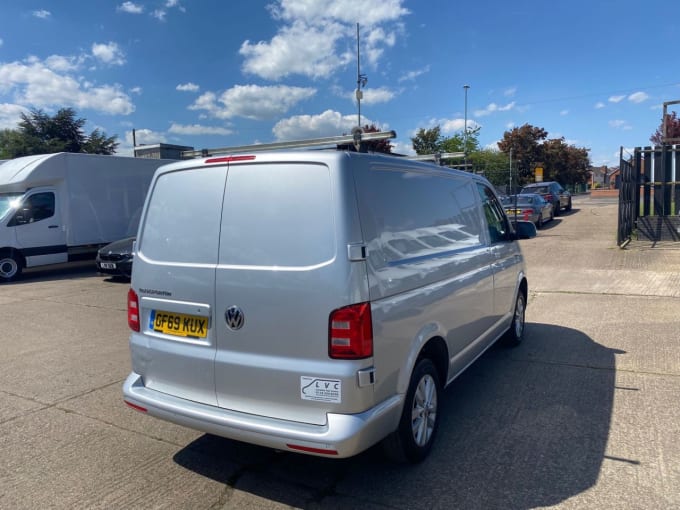 2025 Volkswagen Transporter