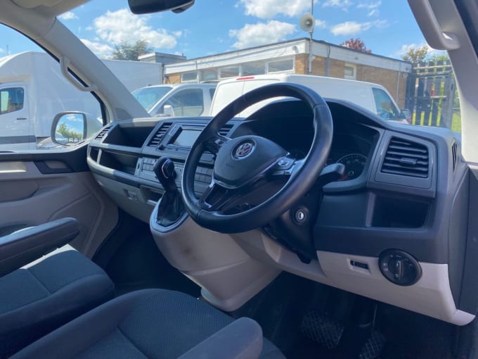 2025 Volkswagen Transporter