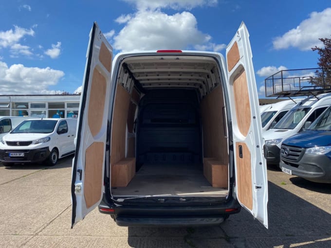 2025 Mercedes-benz Sprinter