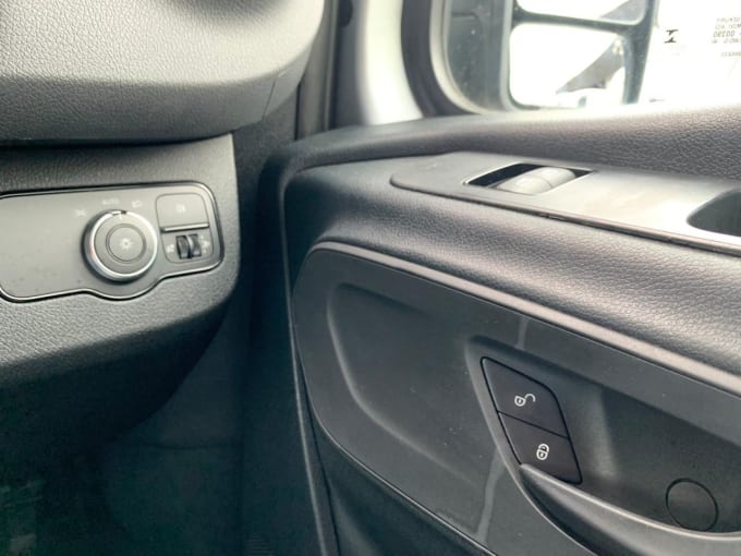 2025 Mercedes-benz Sprinter
