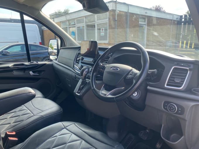 2025 Ford Transit Custom