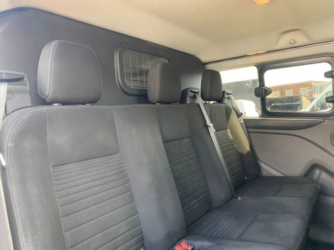 2025 Ford Transit Custom