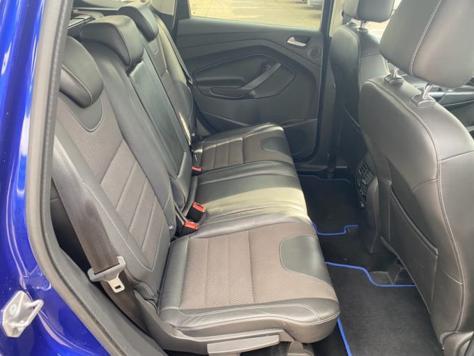2025 Ford Kuga