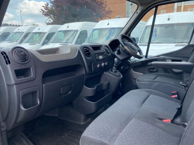 2025 Vauxhall Movano