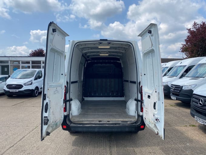 2025 Vauxhall Movano