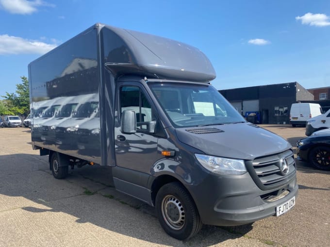 2025 Mercedes-benz Sprinter